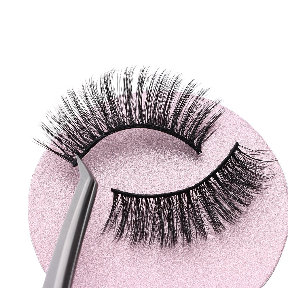 Cílios Autoadesivos Glamour™ | Pague 1 e Leve 2 Pares – imagem 9